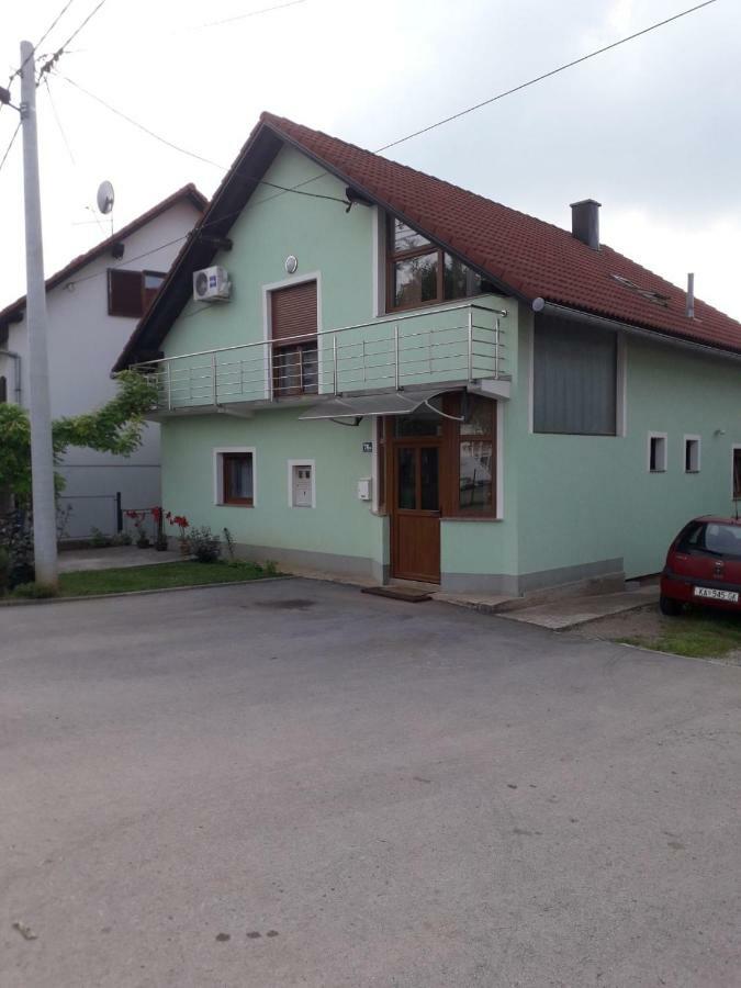 Apartament Apartman Patrik Slunj Zewnętrze zdjęcie